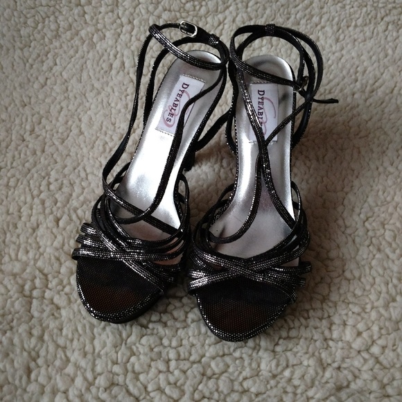 Dyeables Scale Heels - Picture 4 of 4